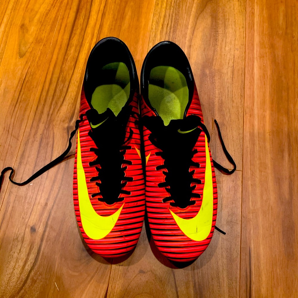 nike mercurial cleats